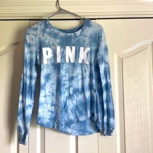 This cute blue tie died long sleeve.